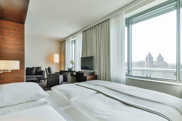 Hotel Dorint am Heumarkt
